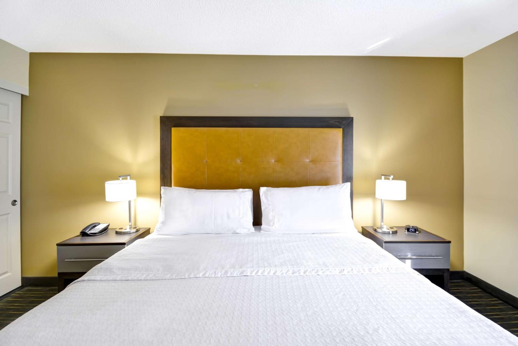 Homewood Suites Durham-Chapel Hill I-40 מראה חיצוני תמונה